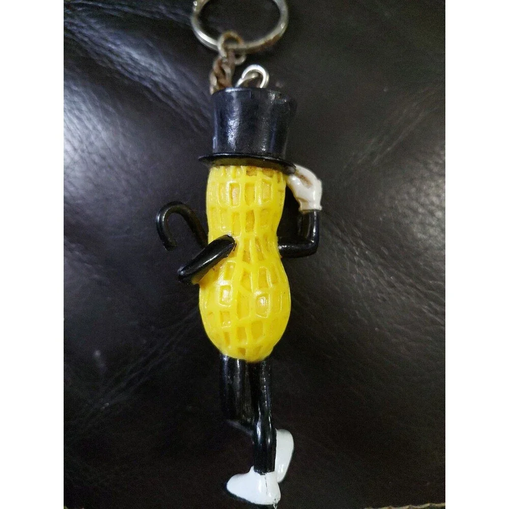 Vintage Keychain MR. PEANUT W/Cane & Top Hat Key Ring Fob Planters Peanut